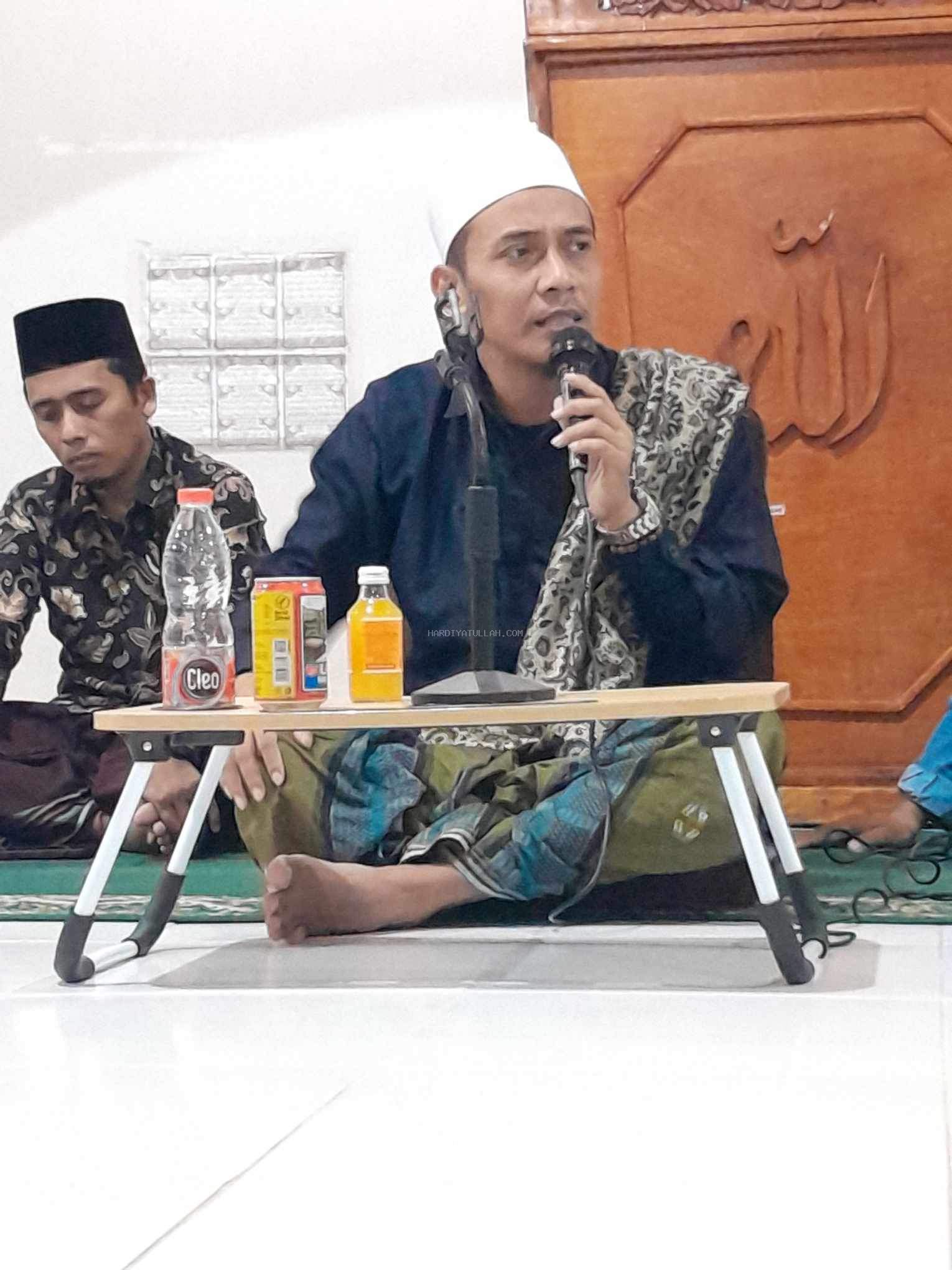 Pembagian jasad manusia ada 3 : hati, lisan dan anggota tubuh