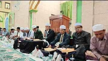 Sebab di Tangan, Allah di Hati